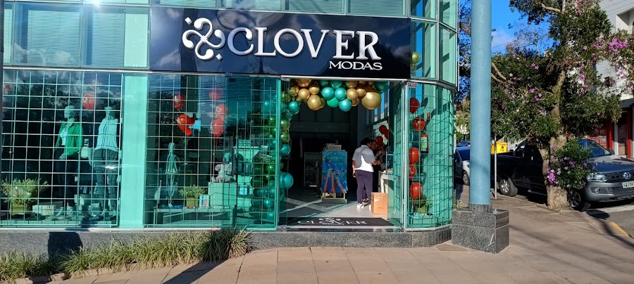 Fachada de Clover