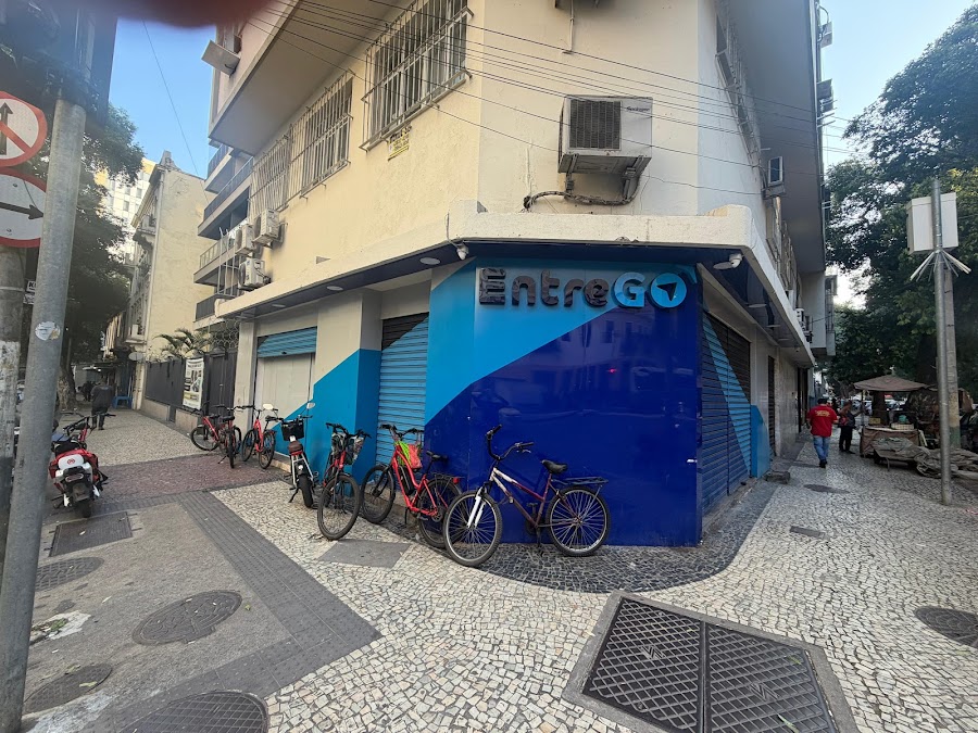 Fachada de Entrego