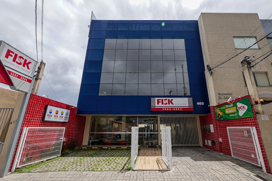 Fachada de Fisk Centro de Ensino