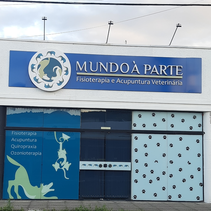 Fachada de Mundo A Parte
