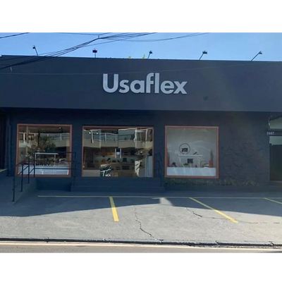 Fachada de Usaflex